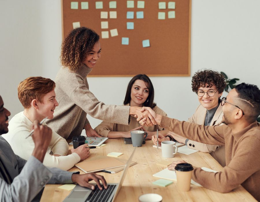 Équipe en atelier de formation collaborative